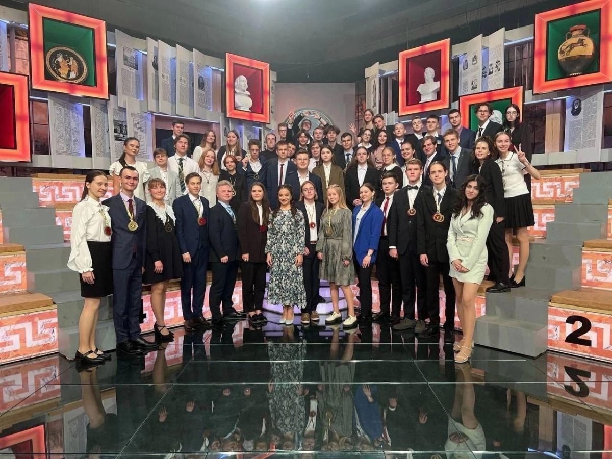 Умники и умницы.jpg Умники и умницы.jpg